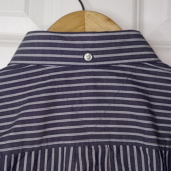 New Tommy Hilfiger Classic Fit Striped Shirt Size M - Picture 4 of 10